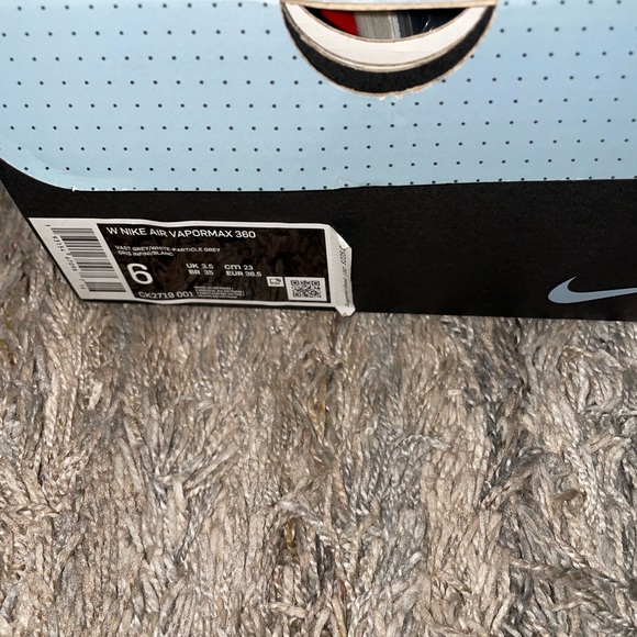 Women, Nike air Max size 6 vapormax 360 - Picture 8 of 8
